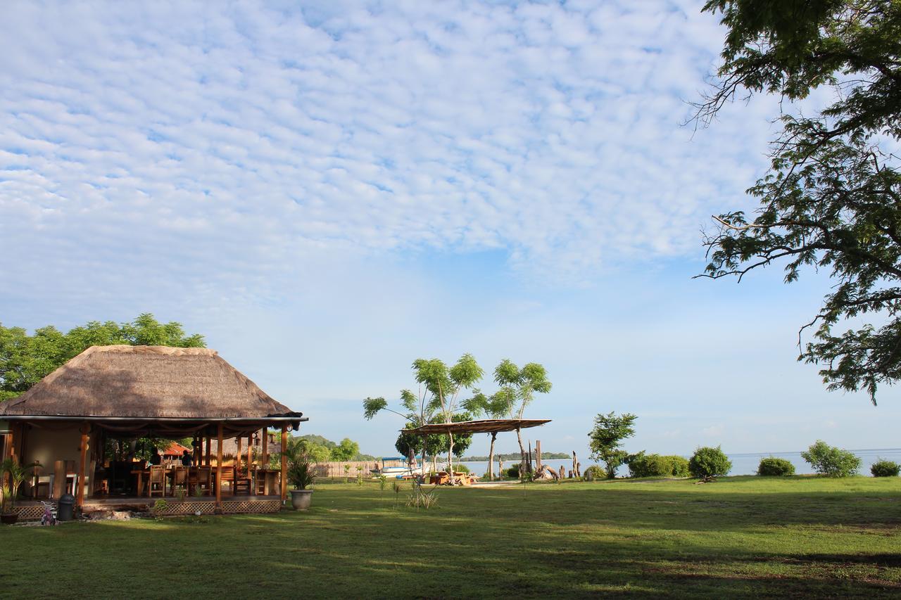 Thamarind Resort Gili Gede Exterior photo
